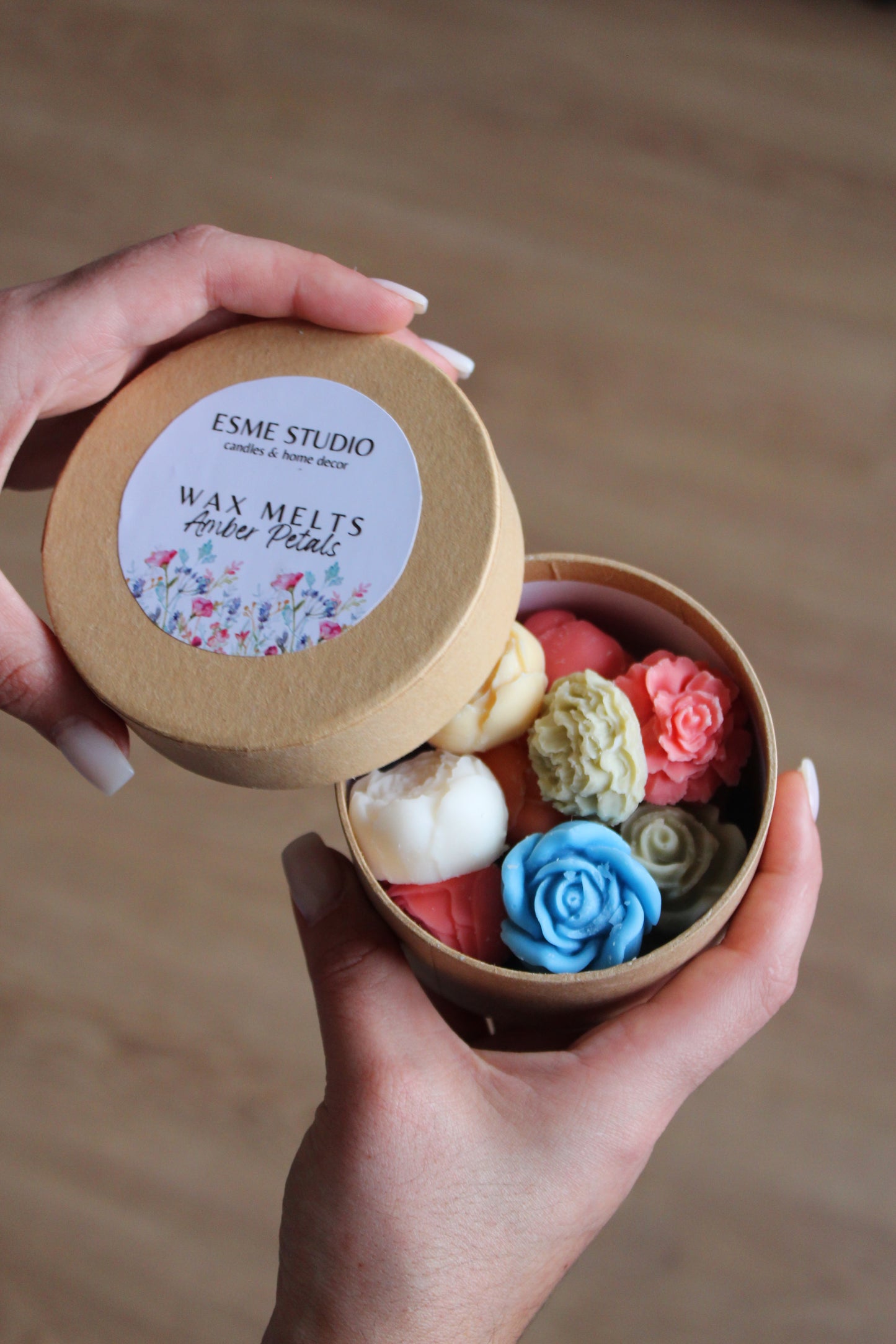 MAX MELTS AMBER PETALS