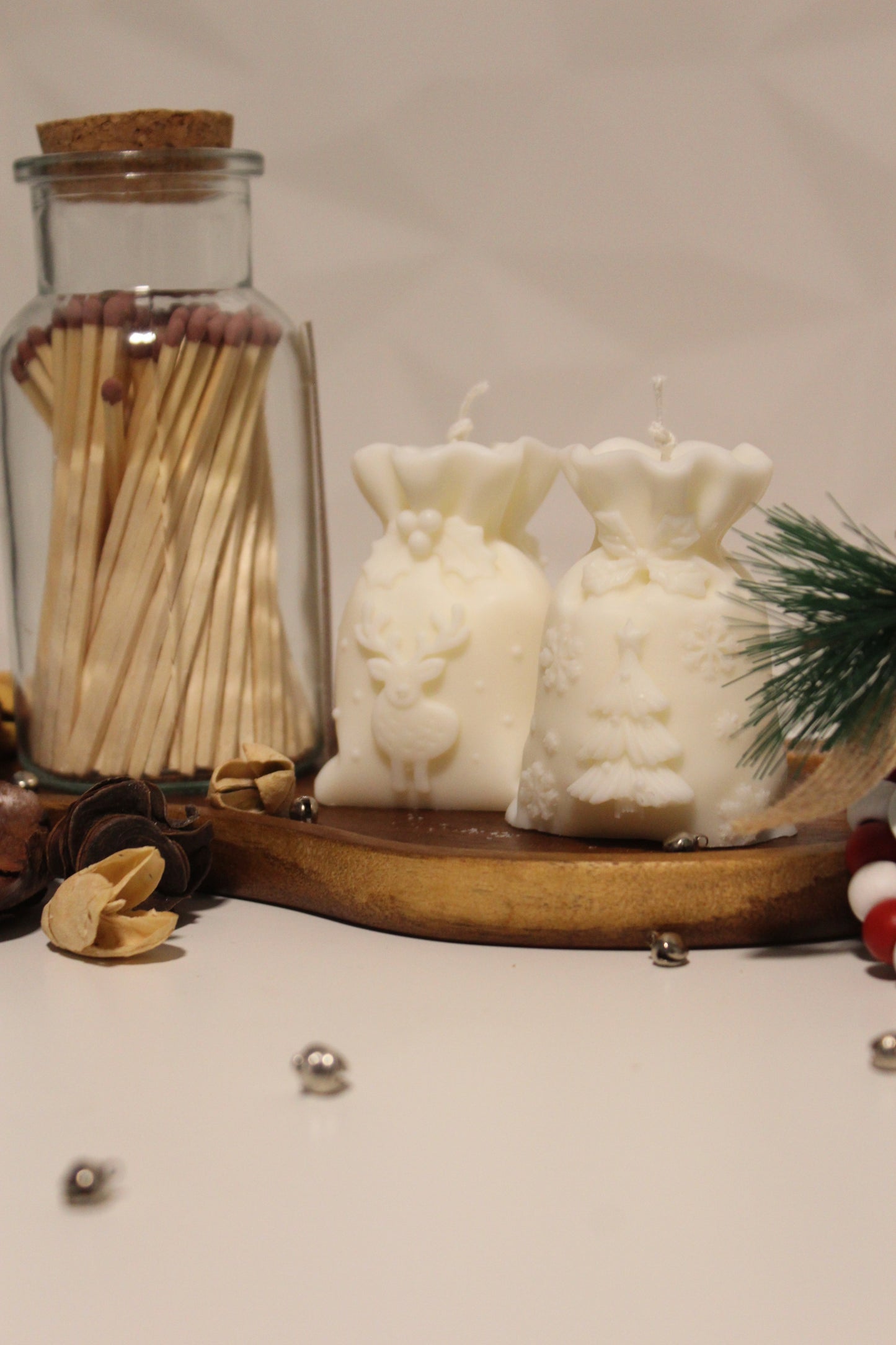 VELA DECORATIVA SACO DE PRESENTES